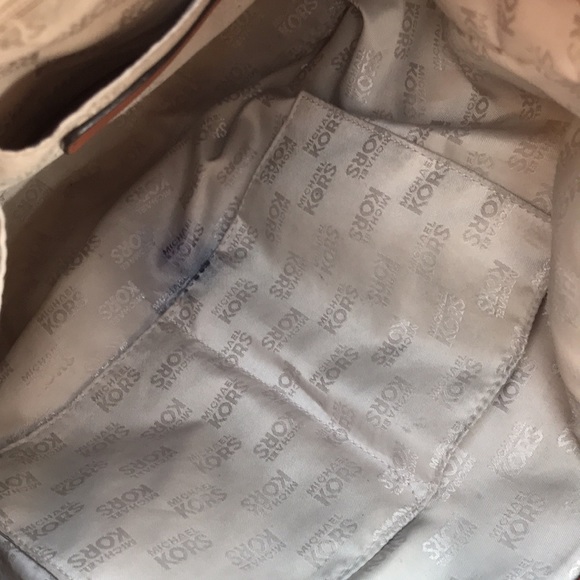 Michael Kors Millbrook Canvas Tiger Shoulder Bag Purse - Picture 6 of 15